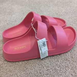 Old Navy pink slide sandals, size 8